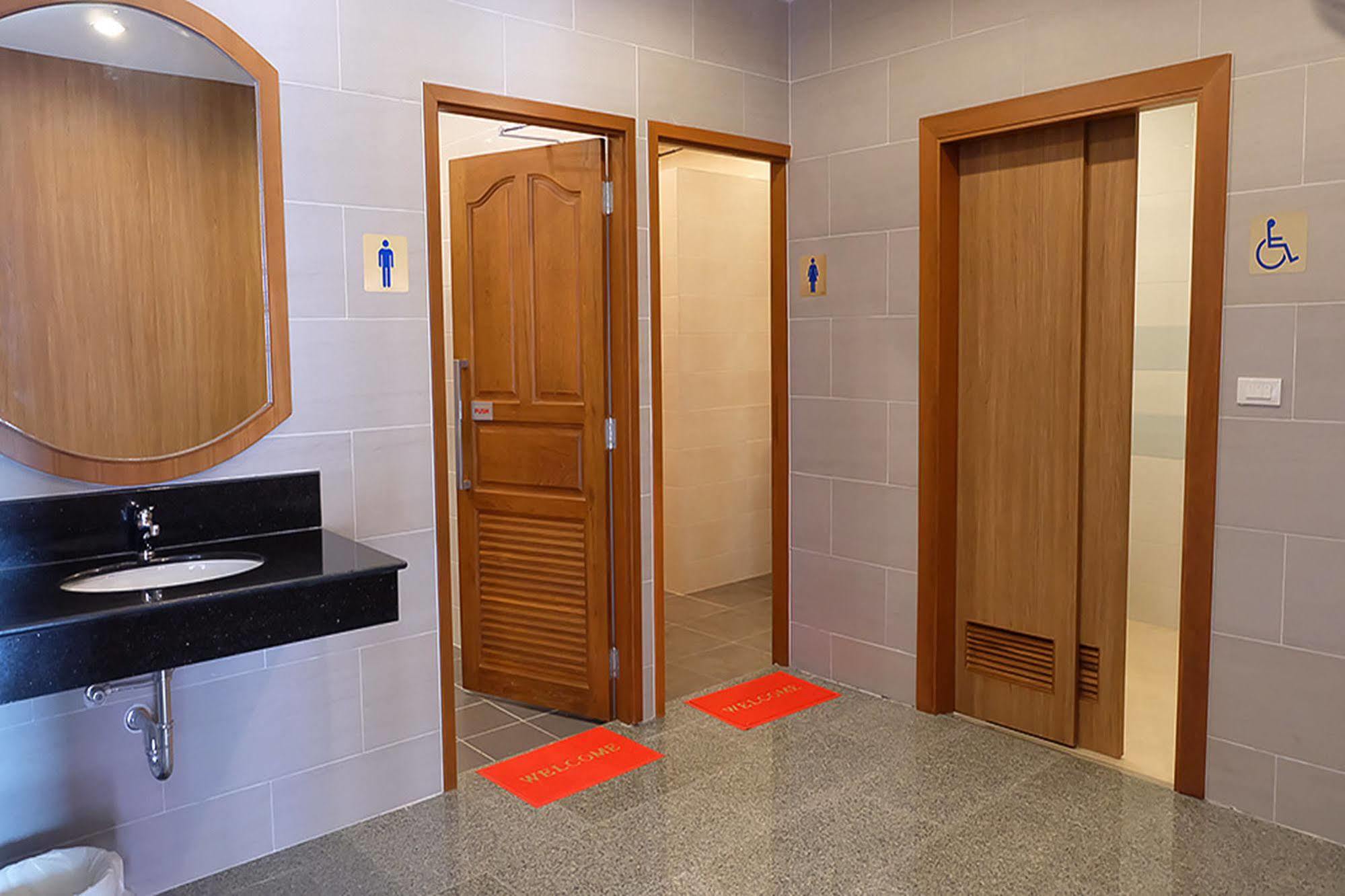 D Hotel Паттая Екстер'єр фото